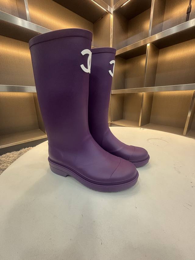 Hot Selling Rain Boots! 1:1 Replica I finally got my hands on a pair of this sea
