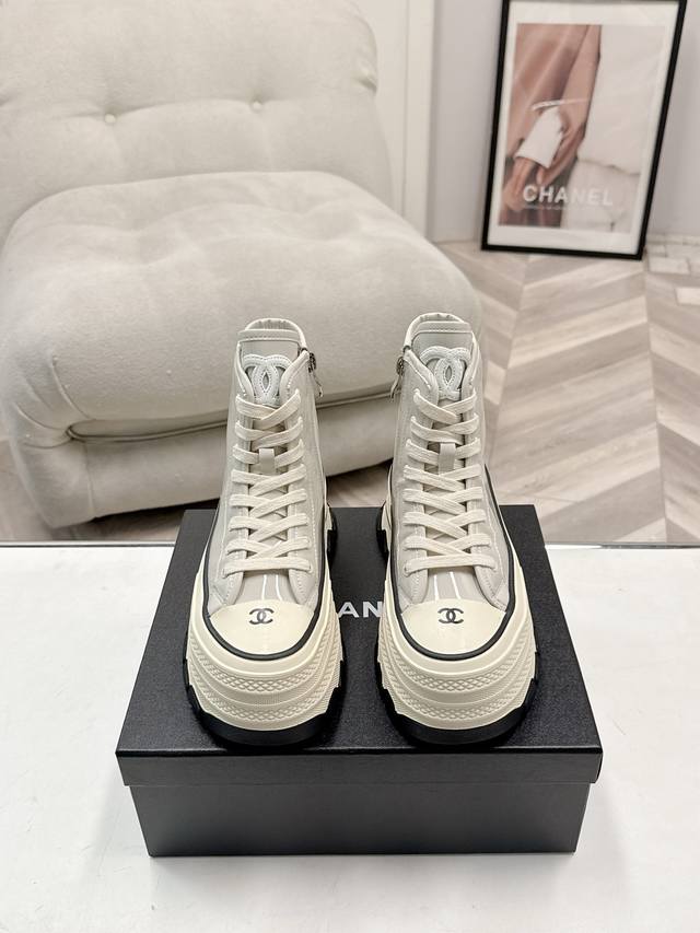 Size: 35-40 40.41 Custom-made Chanel latest 26K casual high-top boots, super pop