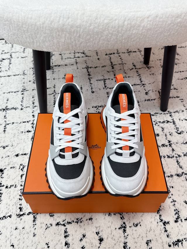 Men's Hermes 25 Leader New Round Toe Lace-up Low-top Sporty Casual Shoes New ar