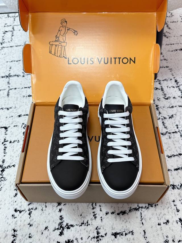 Top-tier version Lv (Louis Vuitton) 25 New Vivienne Ski Christmas Series White S