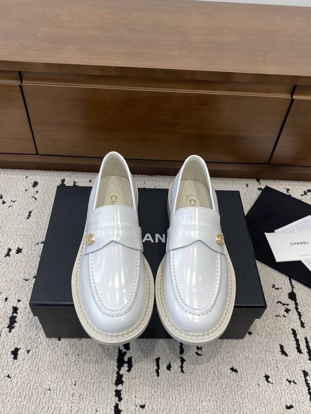 Chanel 25Ss New Chanel Loafers, Autumn/Winter Must-Have, Hot Selling Item. A god