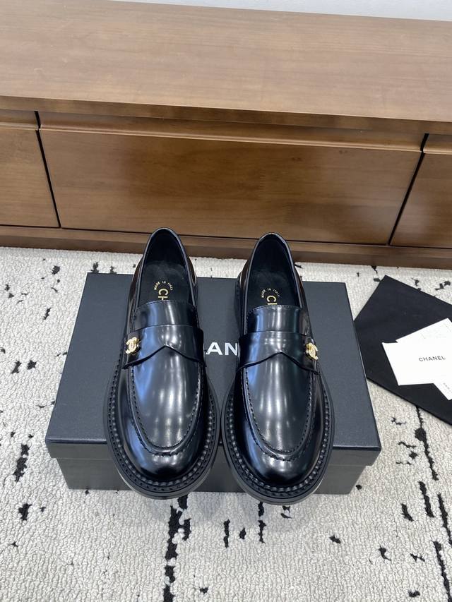 Chanel 25Ss New Chanel Loafers, Autumn/Winter Must-Have, Hot Selling Item. From