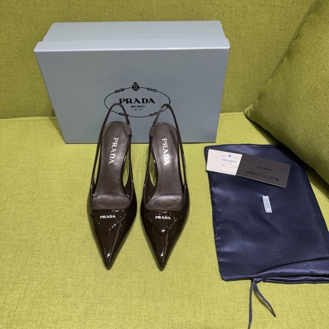 New color Prada 2025 Autumn/Winter Saffiano patent leather suspender high heels
