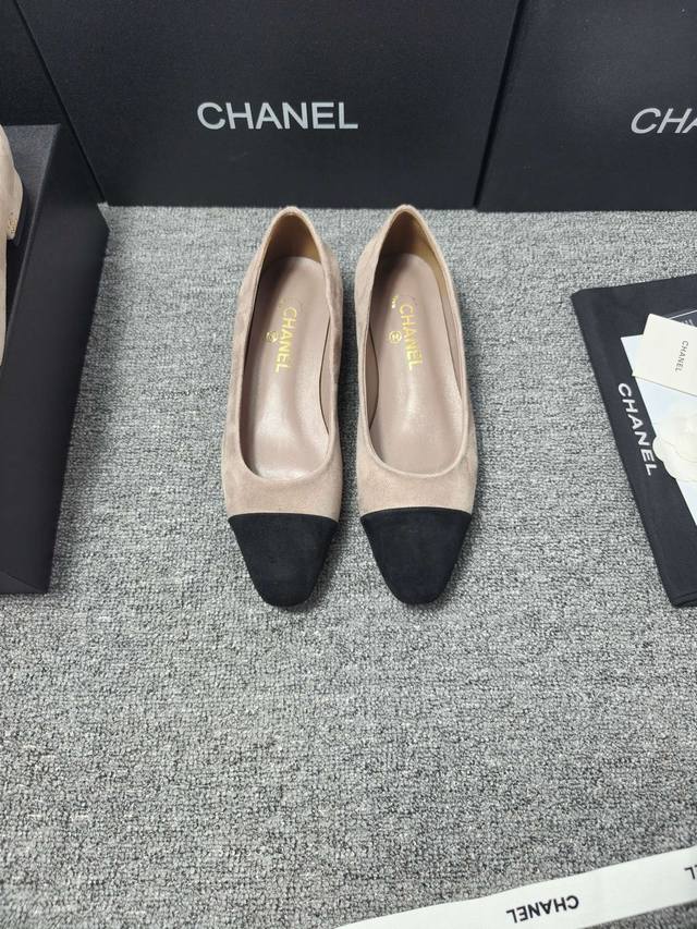 Chan*L Classic Slingback Chanel Ballet Flats Just like Coco Chanel said: Fashion