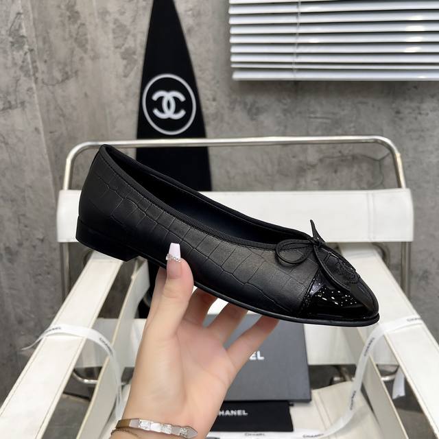 Chanel's latest color, factory price, genuine leather sole, top-quality! Ch***L