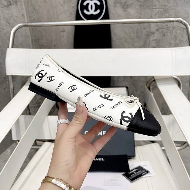 Chanel's latest ballet flats, factory price p, top-quality genuine leather sole!