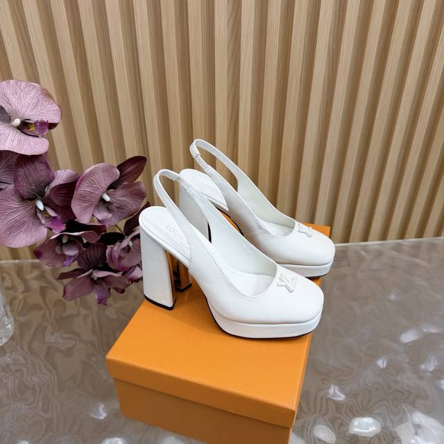 Lv Louis Vuitton 25 2025 Early Spring New Arrival Top Version Boutique Featured