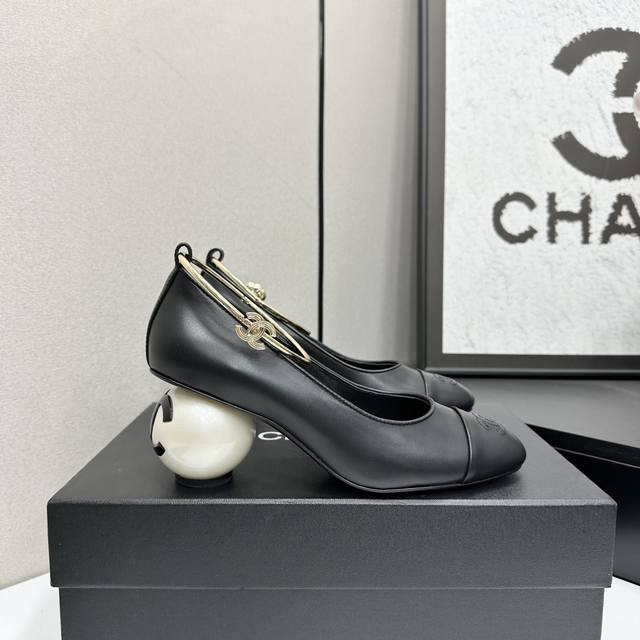 2025 Chanel Anklet Ribbon - A must-have item for this fall/winter season!! A hig