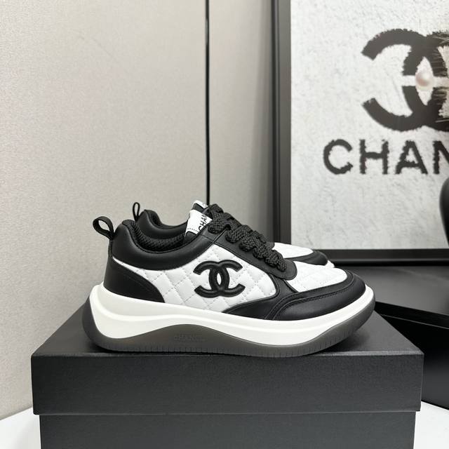 Chanel Panda Shoes! 2025 Top-Tier Casual Sneakers from the Boutique This classic