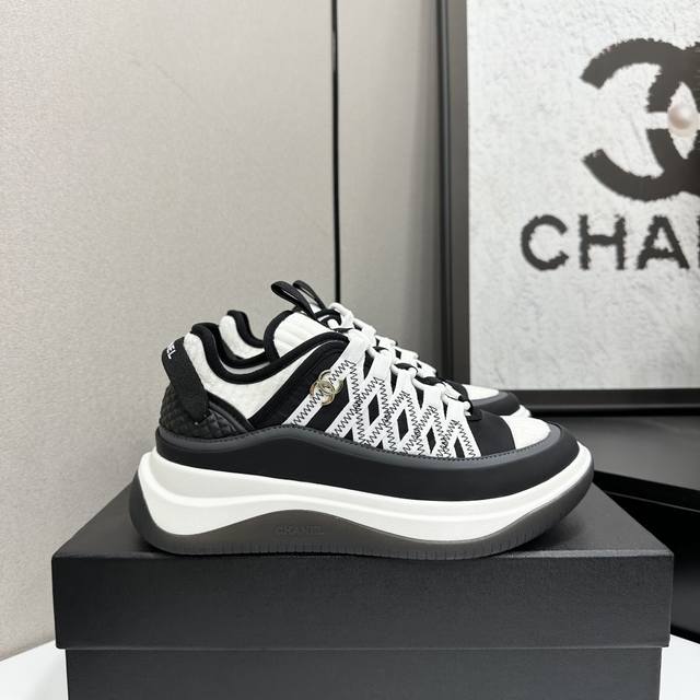 Chanel Panda Shoes! 2025 Top-Tier Casual Sneakers from the Boutique This classic