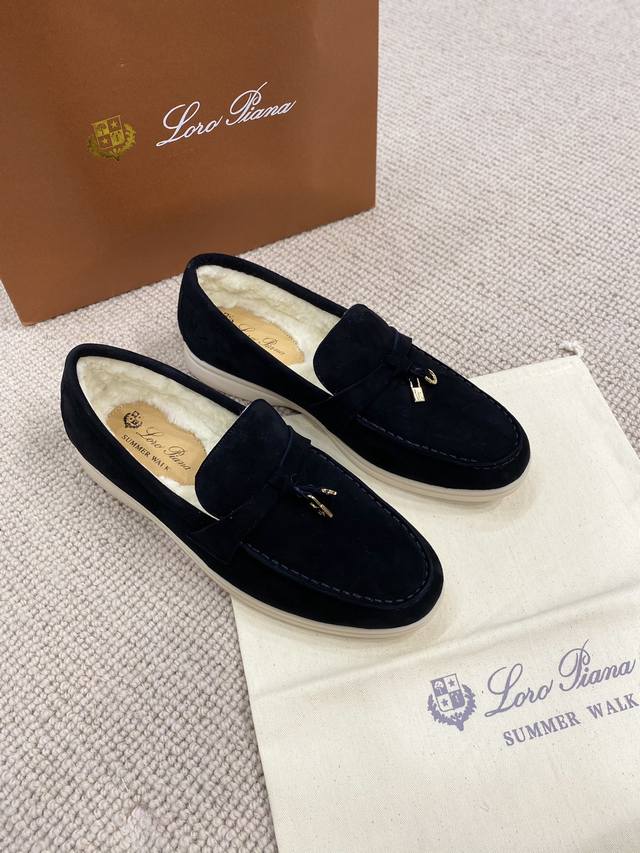 High-quality wool version, upgraded autumn/winter series. Italian handmade bran