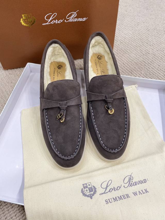 High-quality wool version, upgraded autumn/winter series. Italian handmade bran