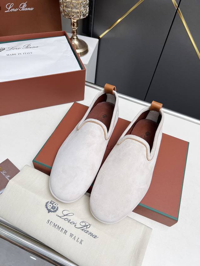 Loro Piana , a classic style for all seasons. The current Loro Piana company was