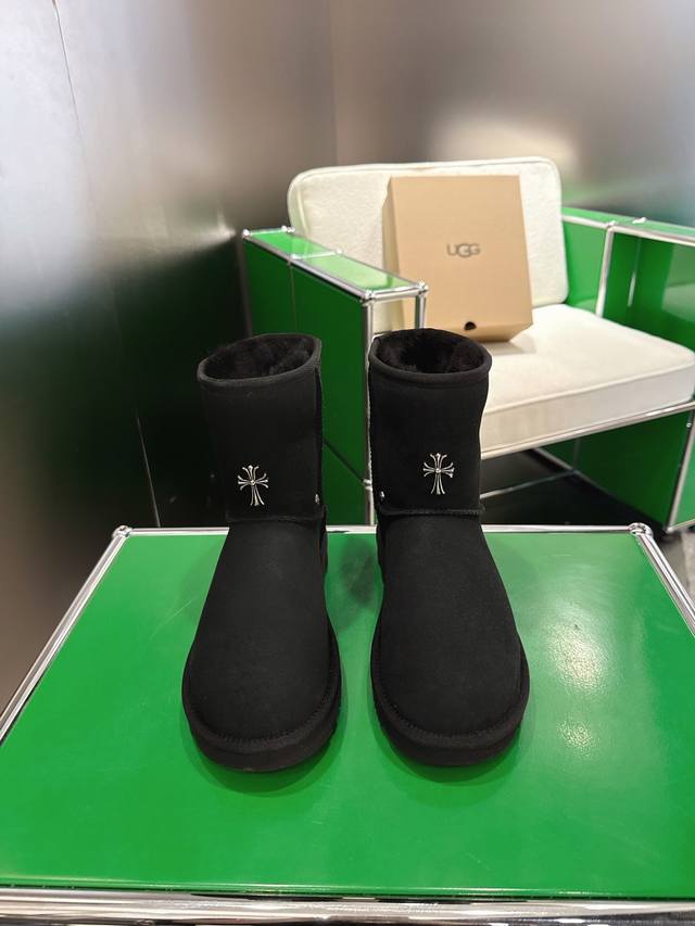 K002 Comehearts x Ugg Collaboration ~ Limited Edition Series Limited edition ser