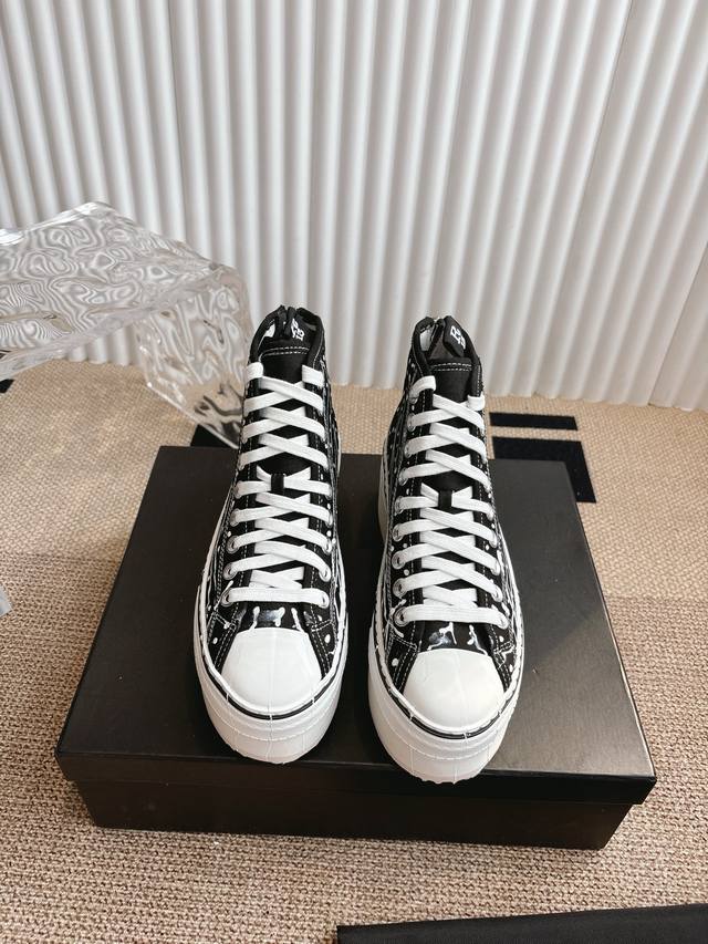 R13 Splatter Paint Platform High-Top Lace-up Casual Shoes R13 platform shoes are