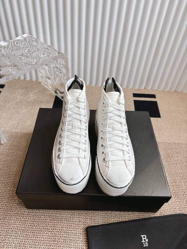 R13 Platform High-Top Lace-up Casual Shoes R13 platform shoes are seriously awes