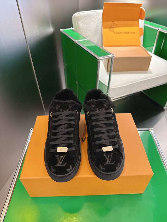 Top-tier version K007 Louis Vuitton Time Out casual sneakers, white sneakers wit