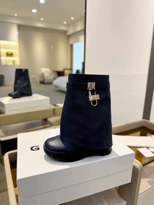 Price: Givenchy Wedge Heel Slimming Shark Boots These leg-length boots are all t