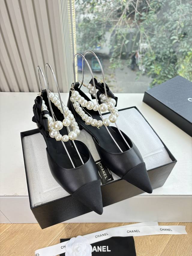 G178 What you see is what you get: Top-quality Chanel*