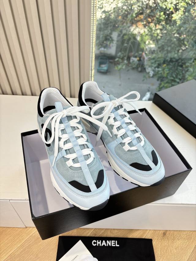 G059 What you see is what you get Chanel 2025 New Style Suede Round Toe Panda Di