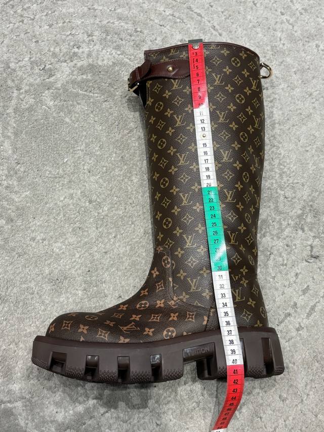 G199 Top-tier version Louis Vuitton Archlight Classic Skate Sporty Casual Dad Sh