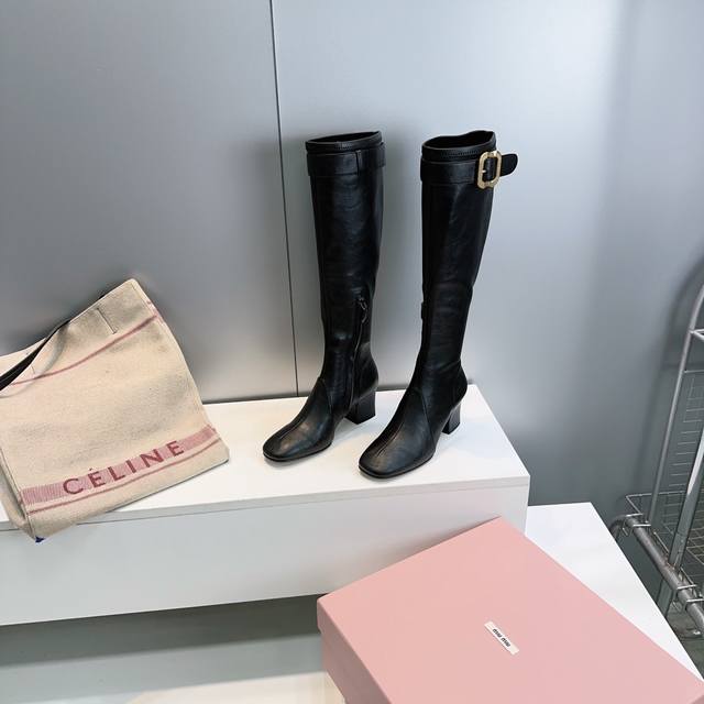 High-quality factory release! Top-quality Miu Miu 2025 Autumn/Winter new round-