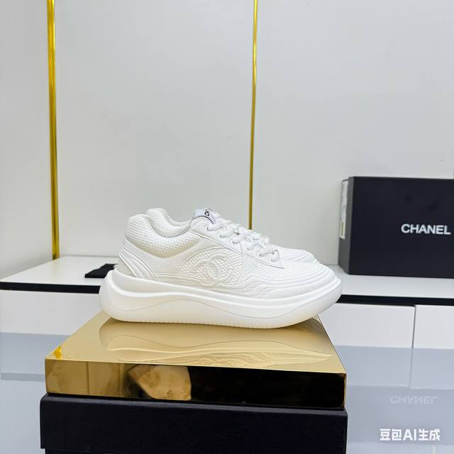 Women's Size Chanel Casual Platform Shoes 2025 Top-Tier Casual Sneakers This cla