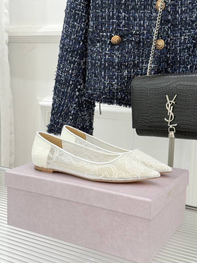 Factory Price Jimmy Choo Classic Lace Pointed-Toe High Heels A super ethereal pa