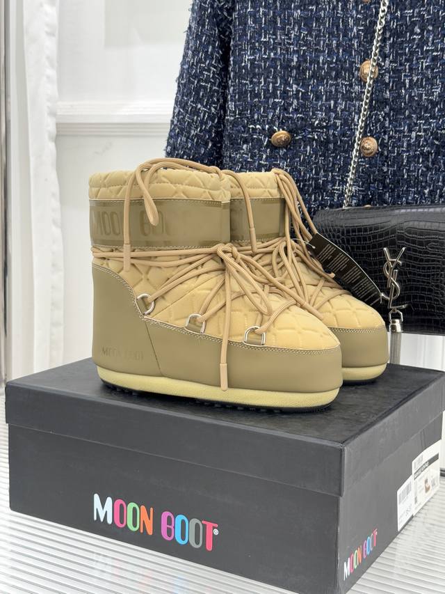 Factory Price Moon Boot Classic Bestselling Ski Boots Snow Boot Series When the