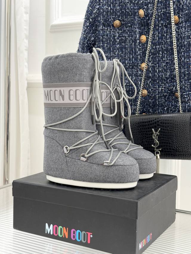 Factory Price Moon Boot Classic Bestselling Ski Boots Snow Boot Series When the