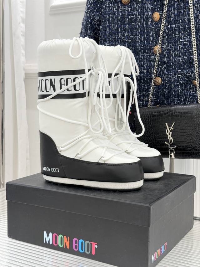 Factory Price Moon Boot Classic Bestselling Ski Boots Snow Boot Series When the