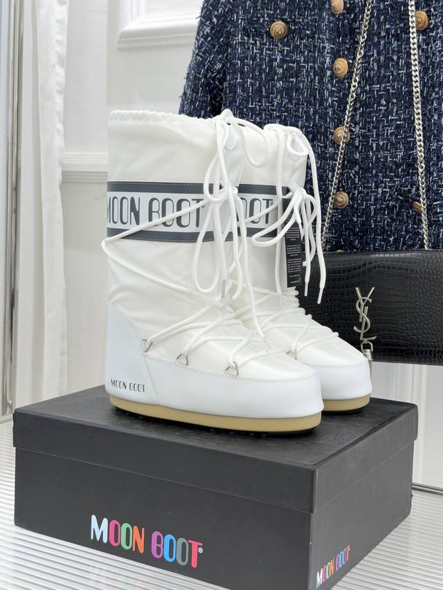 Factory Price Moon Boot Classic Bestselling Ski Boots Snow Boot Series When the