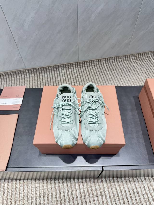 Factory Direct: Exclusive Top-Tier Version Miu Miu 2025 VS Latest Hot-Selling C