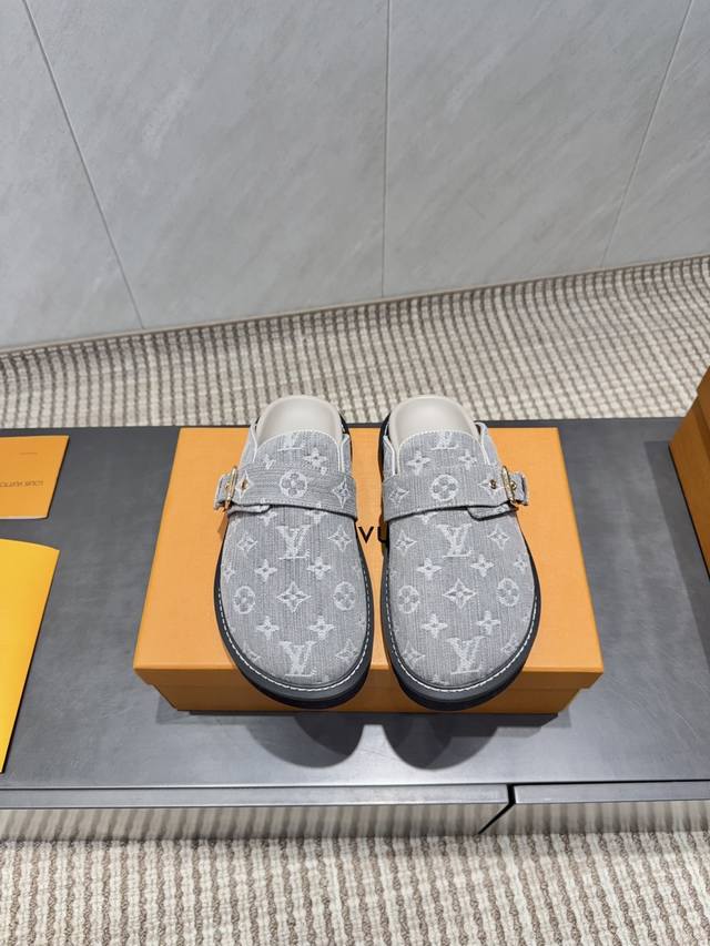 Factory Direct: Exclusive Top-Tier Couple Version L'Or