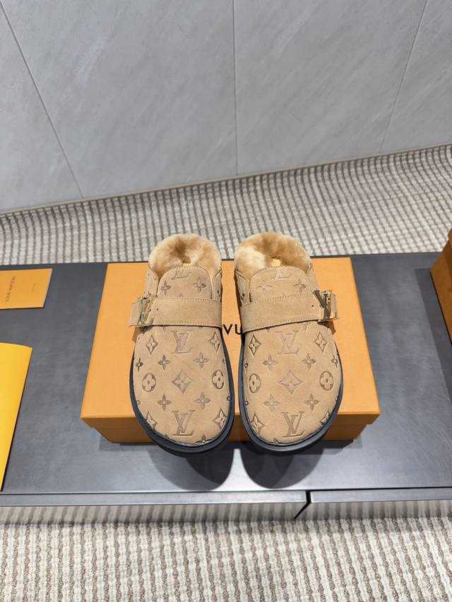 Factory Direct: Exclusive Top-Tier Couple Version L'Or