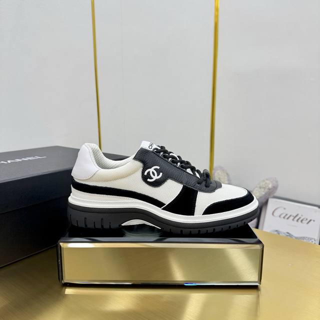 High-quality version Chanel new panda sneakers Chanel 2025Ss hot panda shoes co