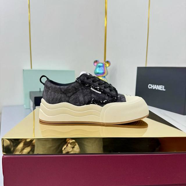 Chanel Panda Shoes ~ Original Calfskin Panda Shoes Chanel 25C Latest Hot Selling