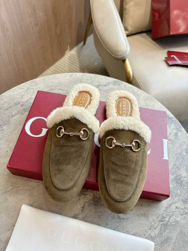 1803-3 Green Gucci's iconic Princetown slippers are renowned for their elegant s