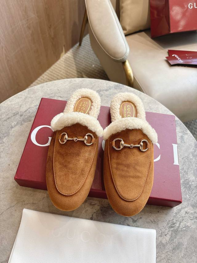 1803-3 Brown Gucci's iconic Princetown slippers are renowned for their elegant s
