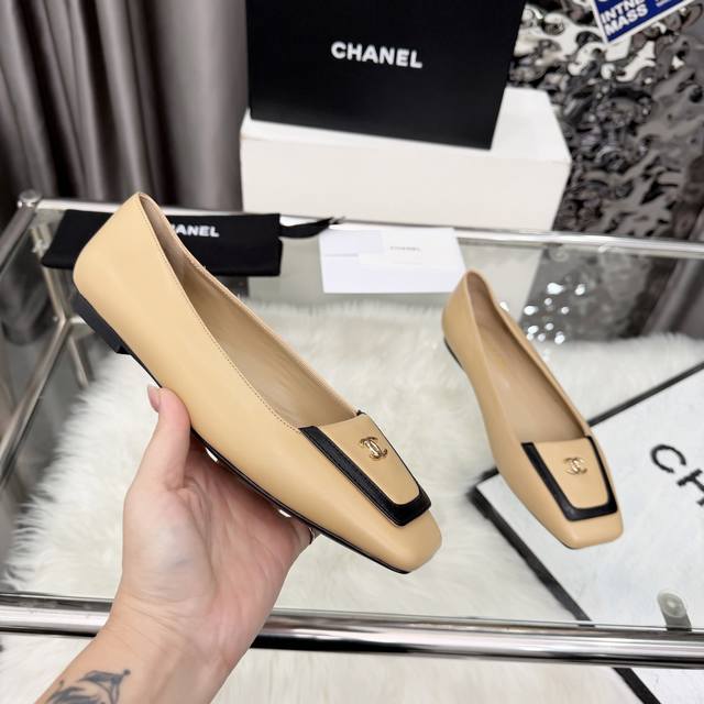 High-quality Chanel single shoes*
