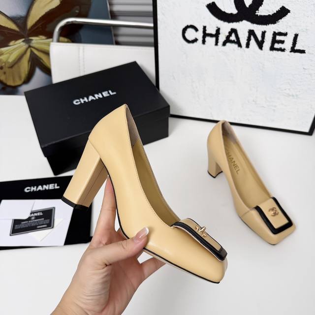 High-quality Chanel single shoes*