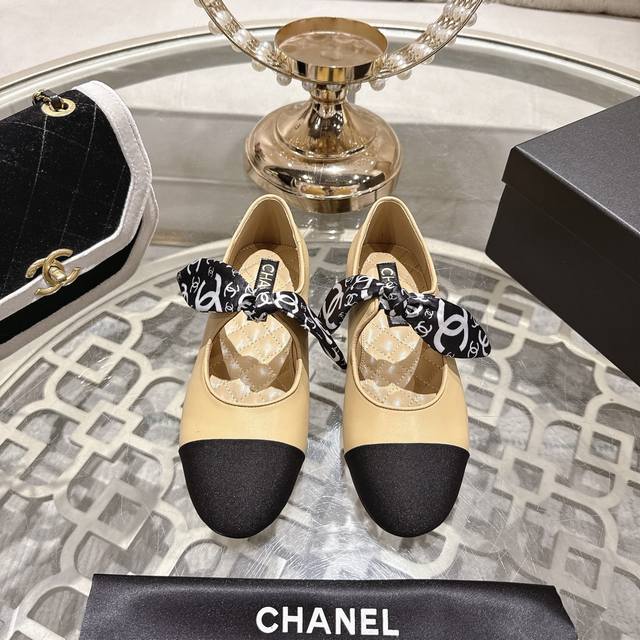 Retail-grade Chanel 25 A Summer New Bow Loafers These loafers are absolutely bre