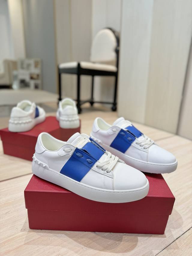 Factory direct price top-tier series Valentino Garavani Open Disco studded plat