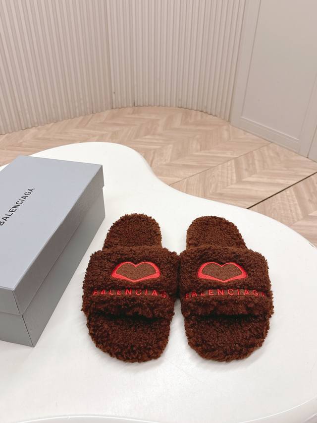 Factory direct price exclusive top-tier version Balenciaga SS25 New Arrival