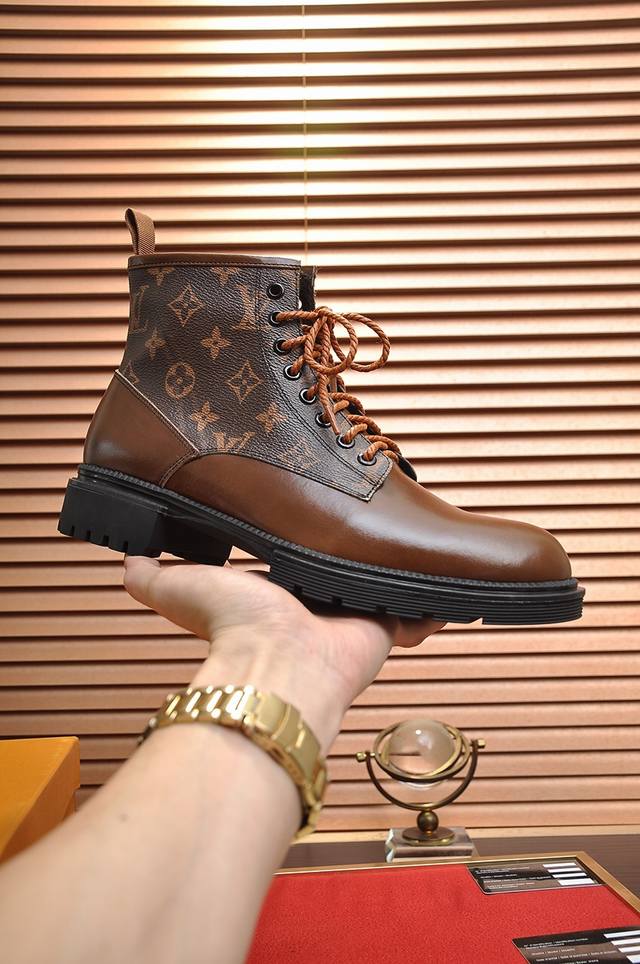 Factory Price Louis Vuitton Original High-Top Shoes, High-Volume Sale, Fleece Li