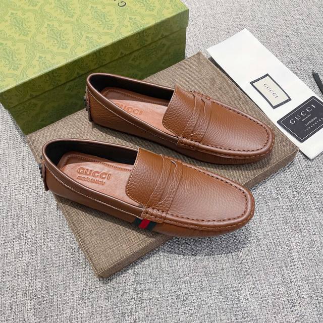 Gucci, new official website release. Founded in Florence in 1921, Gucci is one