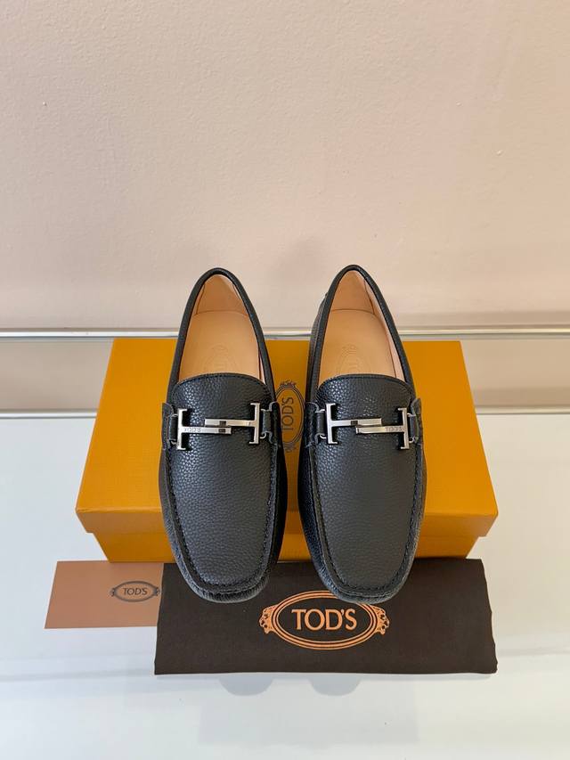 Tod's Men's Loafers, New Arrival, High-Quality Grain Leather, Apricot Lining, Or