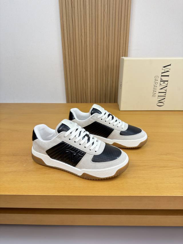 Valentino - High-end quality original single casual sports sneakers - Upper: Nap