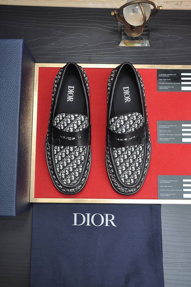 Factory Price p Dior Water-dyed Cowhide Lining, 1:1 High-Quality Dior Original,