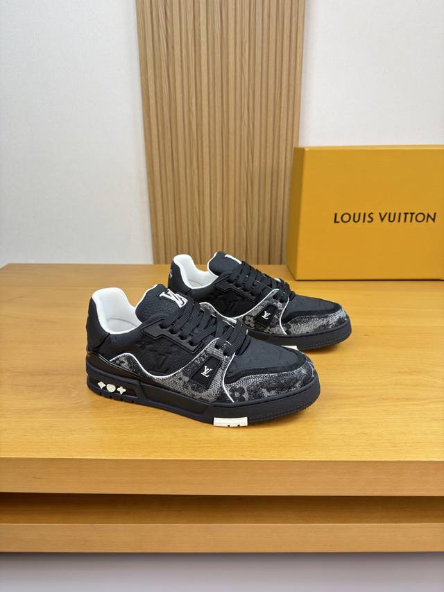 Louis Vuitton - High-end quality original casual sports shoes - Upper: Lychee-te